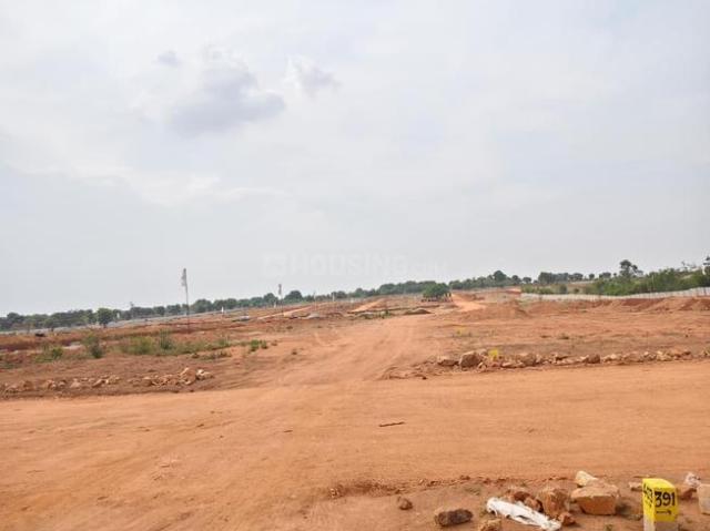 Residential Plot in Thummaloor for resale Hyderabad. The reference number is 20698889