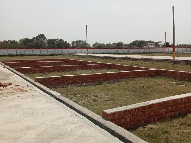 Residential Plot in Tikra for resale Kanpur. The reference number is 20786490