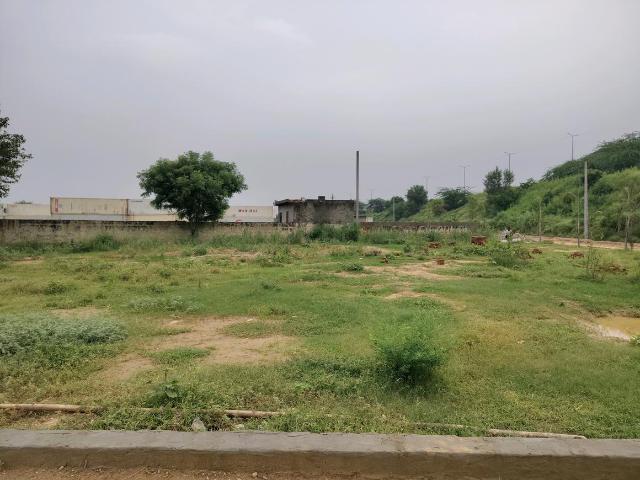 Residential Plot in Tilpata Karanwas for resale Greater Noida. The reference number is 20956822