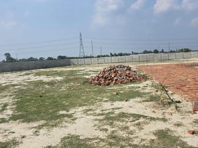 Residential Plot in Tindola for resale Lucknow. The reference number is 20624996