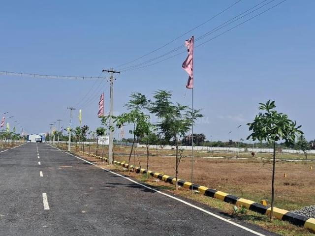 Residential Plot in Tirukalukundram for resale Chennai. The reference number is 19644928