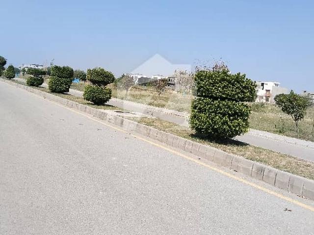 Residential Plot In Top City 1 Block D Sized 10 Marla Is Available