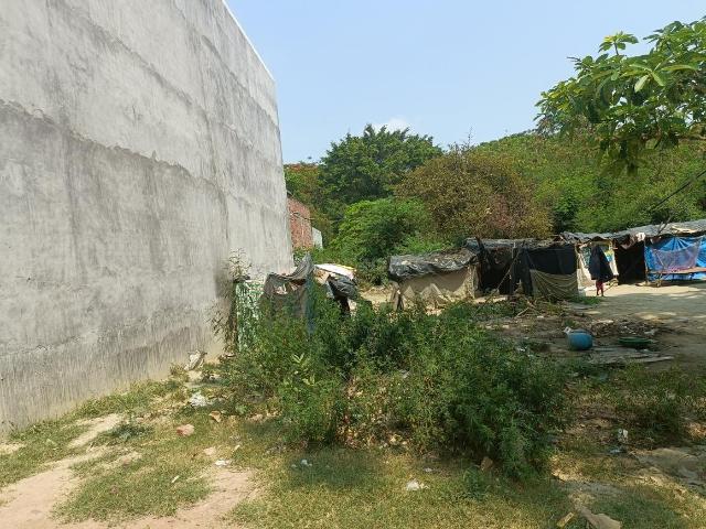 Residential Plot in Transport Nagar for resale Lucknow. The reference number is 20186542