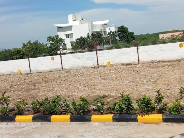 Residential Plot in Uthandi for resale Chennai. The reference number is 18808956