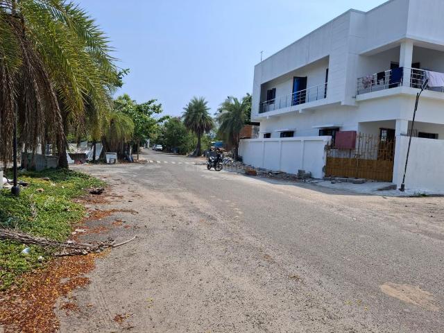 Residential Plot in Uthandi for resale Chennai. The reference number is 20135821