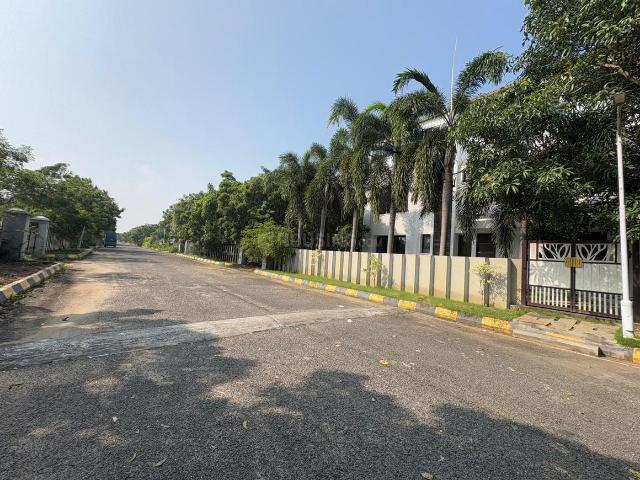 Residential Plot in Uthandi for resale Chennai. The reference number is 20158225