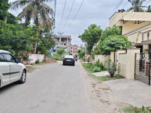 Residential Plot in Urapakkam West for resale Chennai. The reference number is 20604472