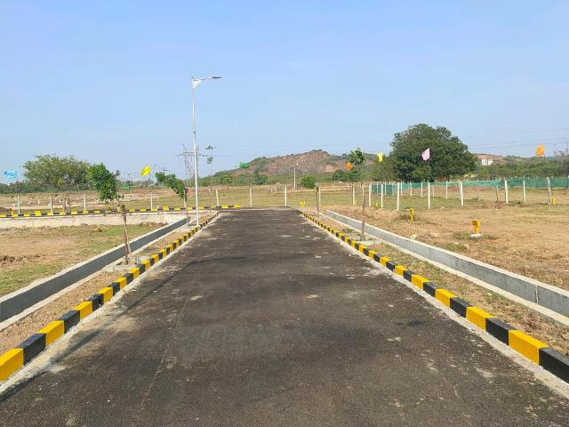 Residential Plot in Urapakkam for resale Chennai. The reference number is 13272566