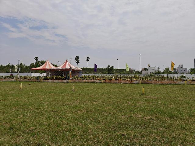 Residential Plot in Urapakkam for resale Chennai. The reference number is 15097131