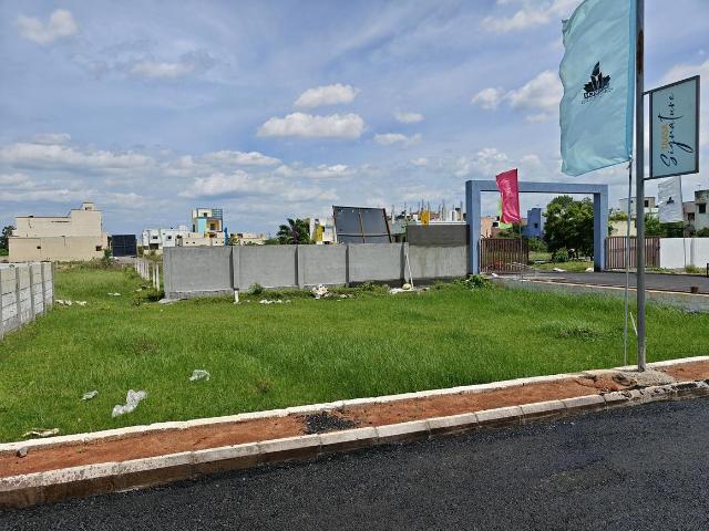 Residential Plot in Urapakkam for resale Chennai. The reference number is 18336735
