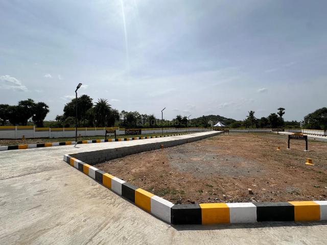 Residential Plot in Urapakkam for resale Chennai. The reference number is 20981583