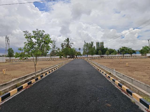 Residential Plot in Urapakkam for resale Chennai. The reference number is 20189787