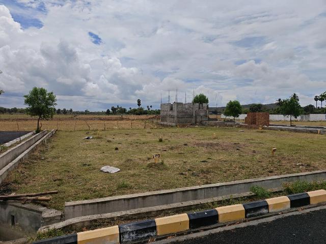 Residential Plot in Urapakkam for resale Chennai. The reference number is 20190844
