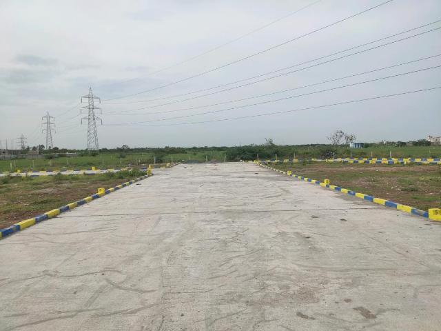Residential Plot in Vadaperumbakkam for resale Chennai. The reference number is 16377332