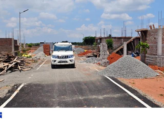 Residential Plot in Vallam for resale Thanjavur. The reference number is 20719406