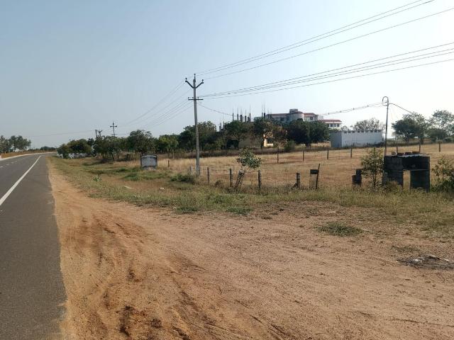 Residential Plot in Valliyur for resale Tirunelveli. The reference number is 19798809