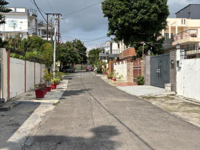 Residential Plot in Vasant Vihar Phase 1 for resale Dehradun. The reference number is 20967252