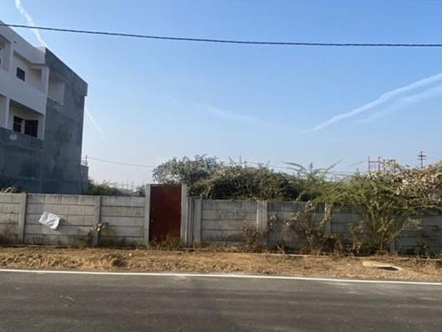Residential Plot in Vasant Kunj for resale Lucknow. The reference number is 19240958