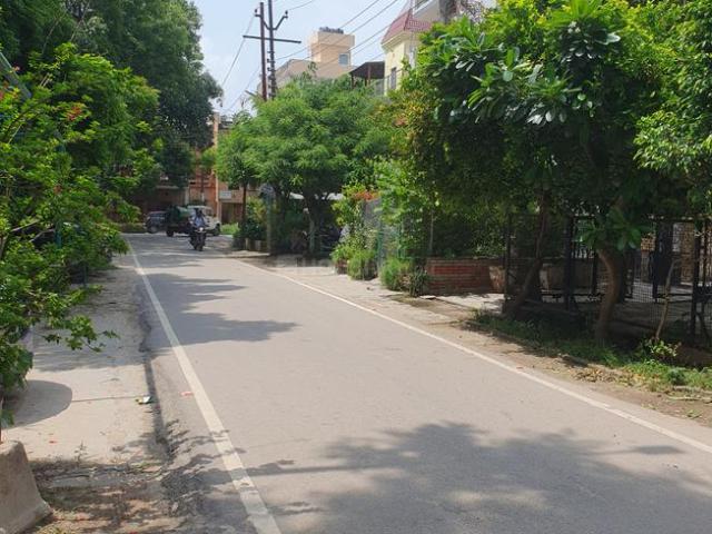 Residential Plot in Vasundhara for resale Ghaziabad. The reference number is 20139274