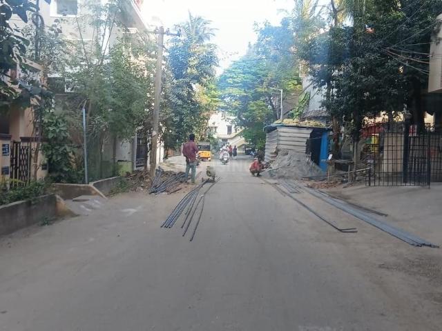 Residential Plot in Velachery for resale Chennai. The reference number is 19636674