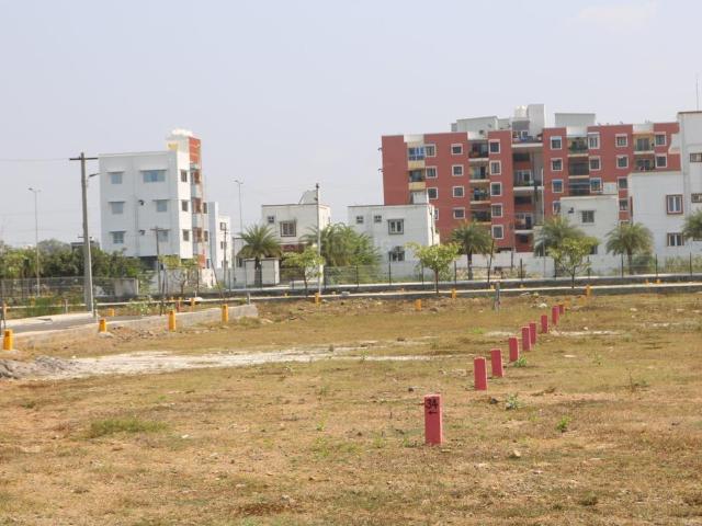 Residential Plot in Vengambakkam for resale Chennai. The reference number is 14032237