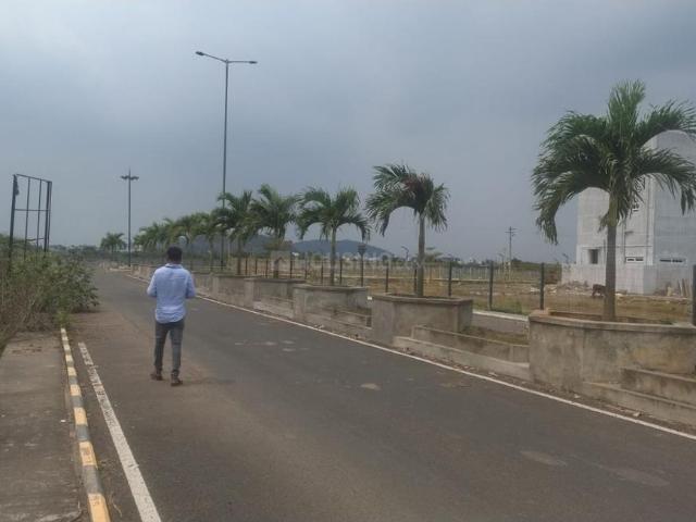 Residential Plot in Vengambakkam for resale Chennai. The reference number is 19690750