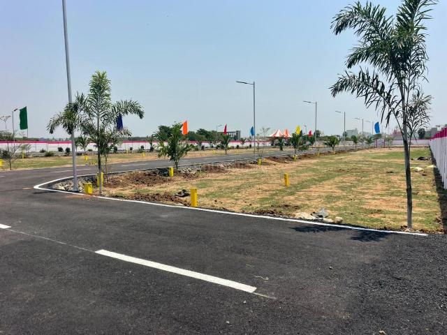 Residential Plot in Vengambakkam for resale Chennai. The reference number is 20427189