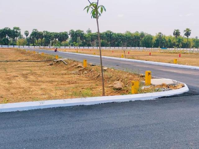 Residential Plot in Vengambakkam for resale Chennai. The reference number is 20032616