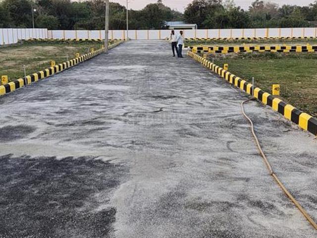 Residential Plot in Veppampattu for resale Chennai. The reference number is 20395763