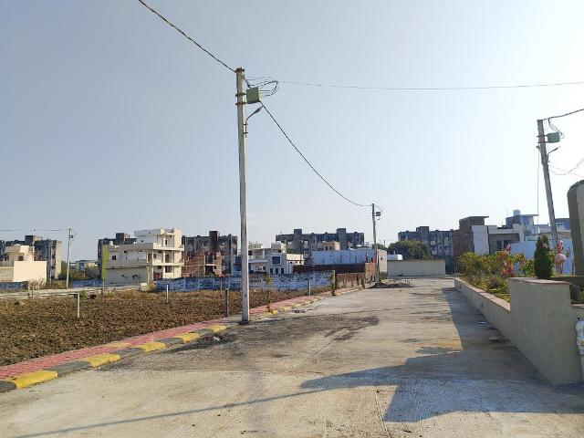 Residential Plot in Vijay Nagar for resale Jabalpur. The reference number is 20216849