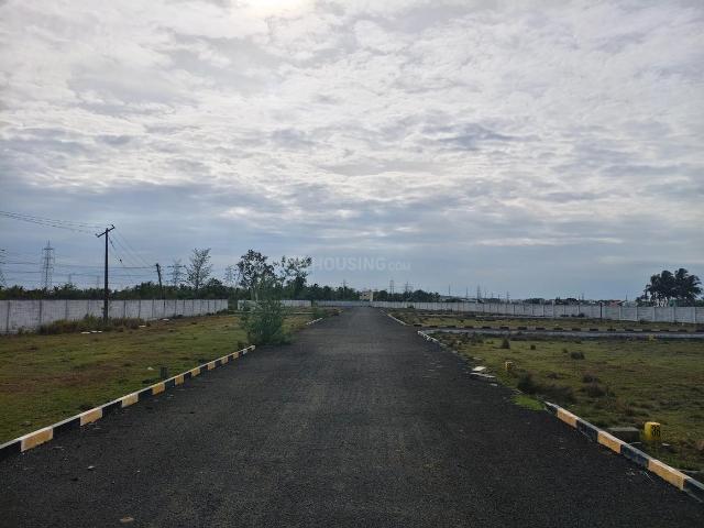Residential Plot in Villiambakkam for resale Chennai. The reference number is 20662348