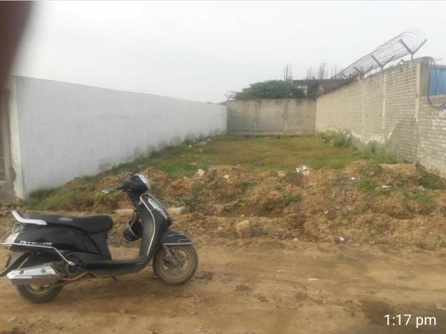 Residential Plot in Viraganoor for resale Madurai. The reference number is 6357500