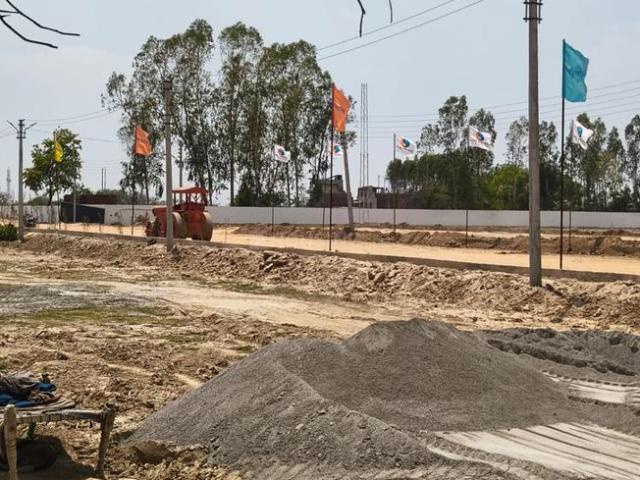 Residential Plot in Vrindaban Bangar for resale Vrindavan. The reference number is 20210005