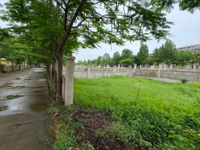 Residential Plot in Wadachi Wadi for resale Pune. The reference number is 20860159