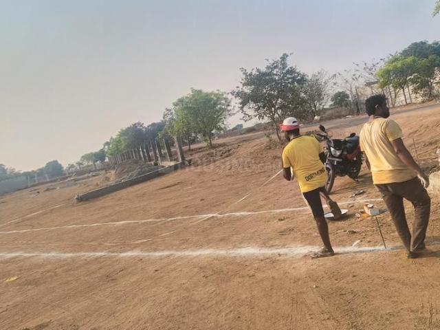 Residential Plot in Warangal for resale Gadepally. The reference number is 16883910
