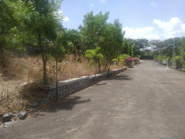 Residential Plot in Warje for resale Pune. The reference number is 20508840
