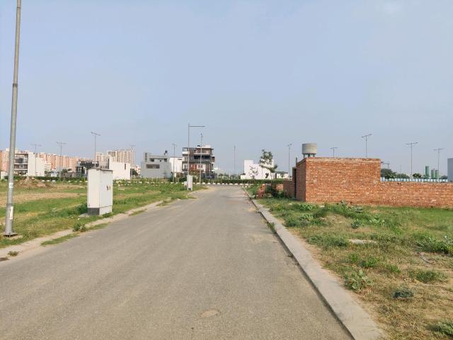 Residential Plot in Wave City for resale Ghaziabad. The reference number is 17431556