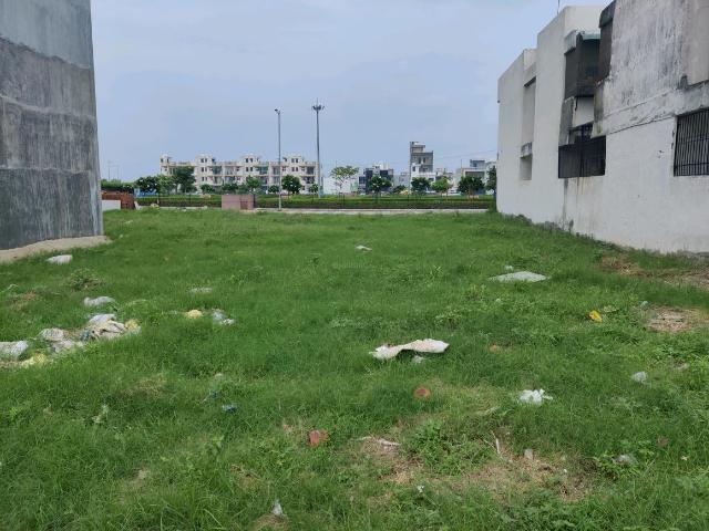 Residential Plot in Wave City for resale Ghaziabad. The reference number is 18015367