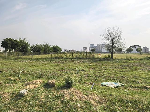 Residential Plot in Wave City for resale Ghaziabad. The reference number is 18602561