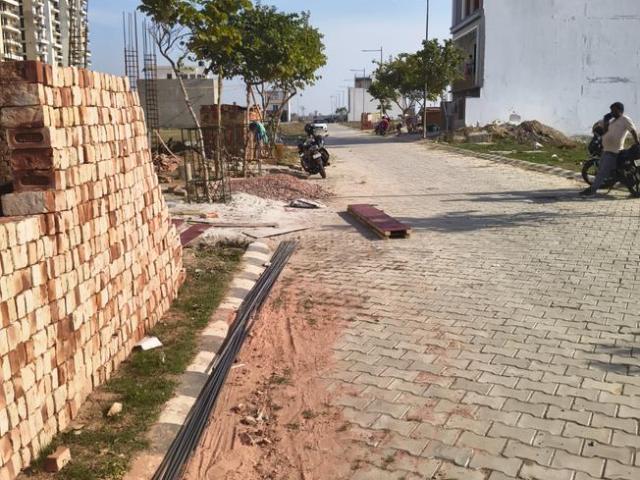 Residential Plot in Wave City for resale Ghaziabad. The reference number is 19500801