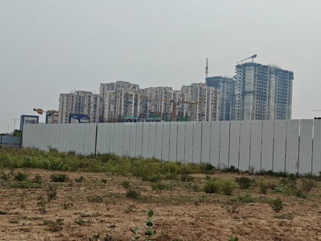 Residential Plot in Wave City for resale Ghaziabad. The reference number is 20655959