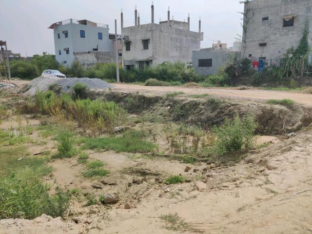 Residential Plot in Wave City for resale Ghaziabad. The reference number is 20710391