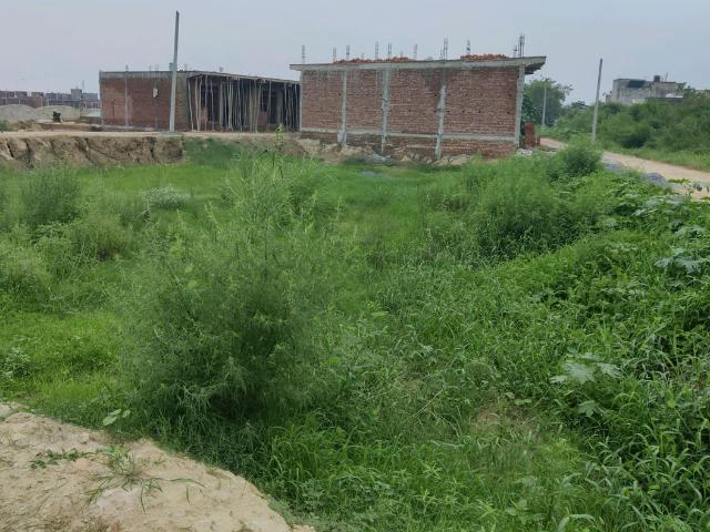Residential Plot in Wave City for resale Ghaziabad. The reference number is 20888869