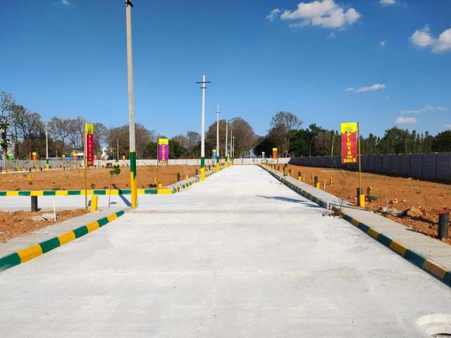 Residential Plot in Weaver Colony for resale Bengaluru. The reference number is 18937683