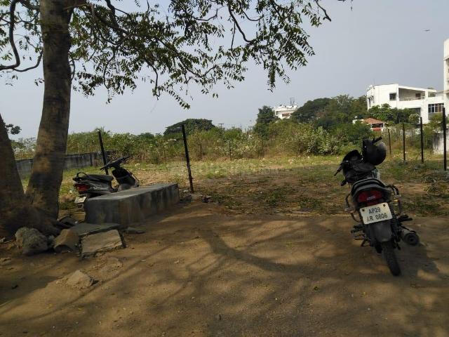 Residential Plot in West Marredpally for resale Secunderabad. The reference number is 20776580