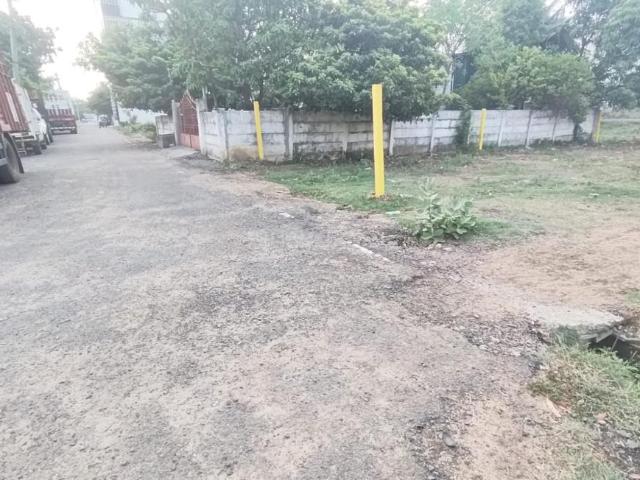 Residential Plot in West Tambaram for resale Chennai. The reference number is 20760804