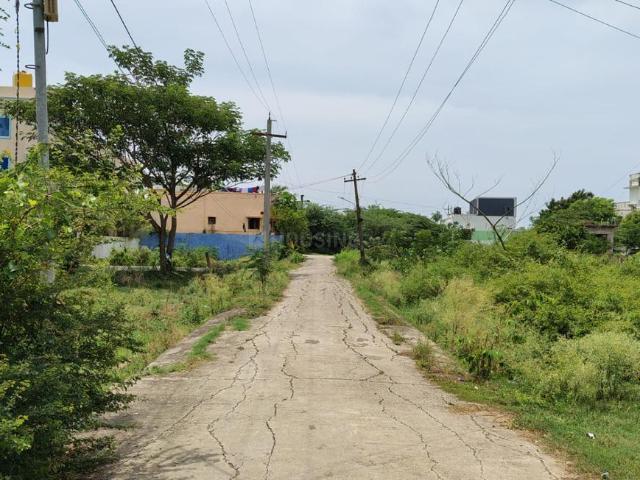 Residential Plot in West Tambaram for resale Chennai. The reference number is 20858403