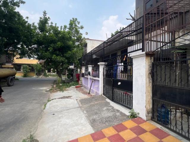 Residential Plot in XU III for resale Greater Noida. The reference number is 20552947