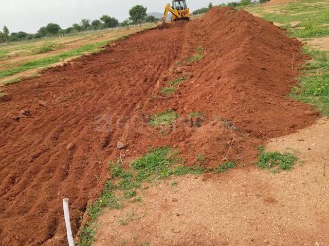 Residential Plot in Yadagirigutta for resale Yadadri Bhuvanagiri. The reference number is 14918894
