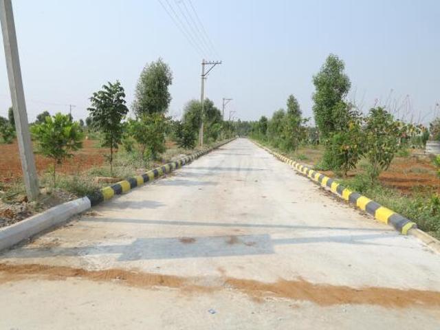 Residential Plot in Yadagirigutta for resale Yadadri Bhuvanagiri. The reference number is 20750255